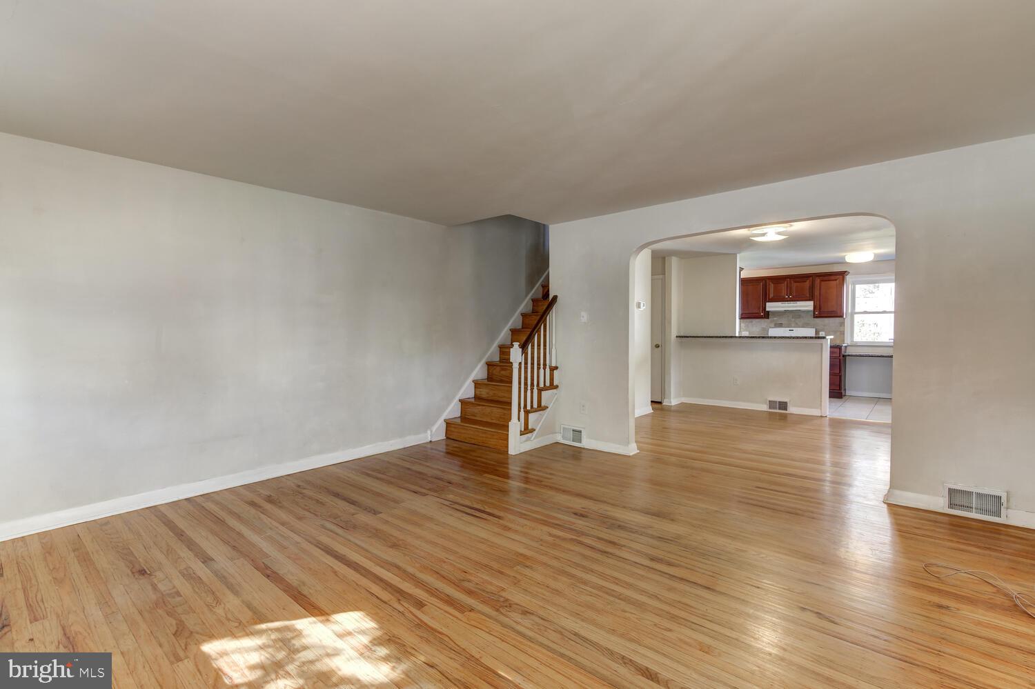 706 Humphreys Road Ardmore, PA 19003 - Photo 5 of 34 Gallery Image 5