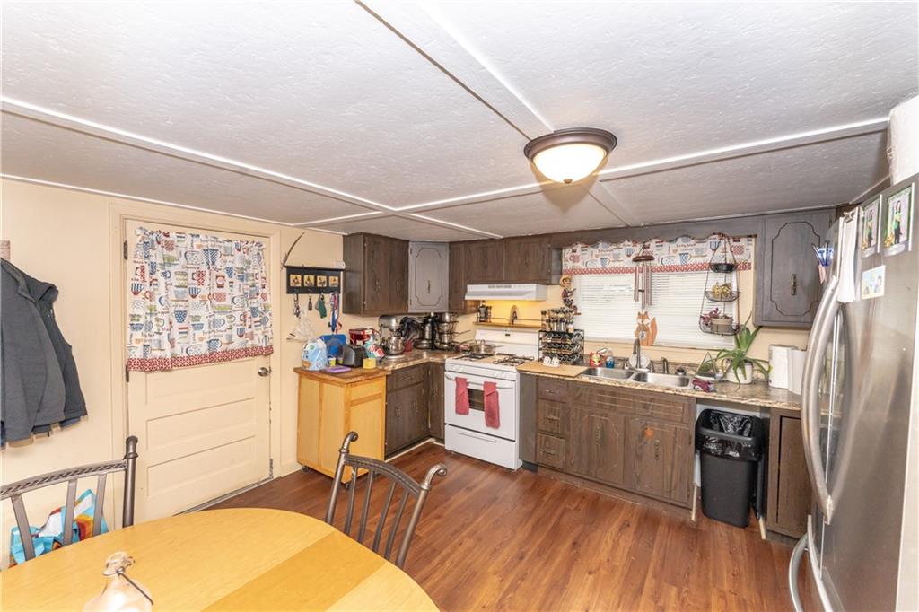 71 Westmoreland Road Trafford, PA 15085 - Photo 23 of 29 Gallery Image 23