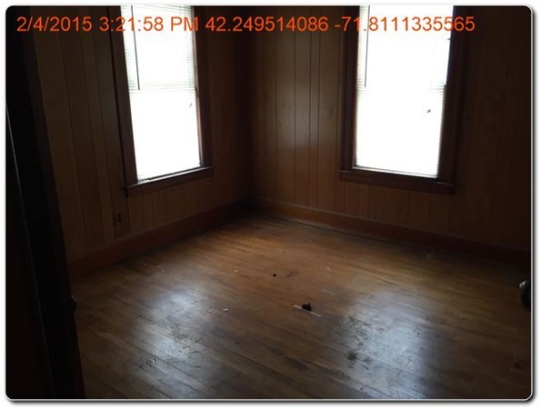 57 Fairfax Road Worcester, MA 01610 - Photo 3 of 16 Gallery Image 3