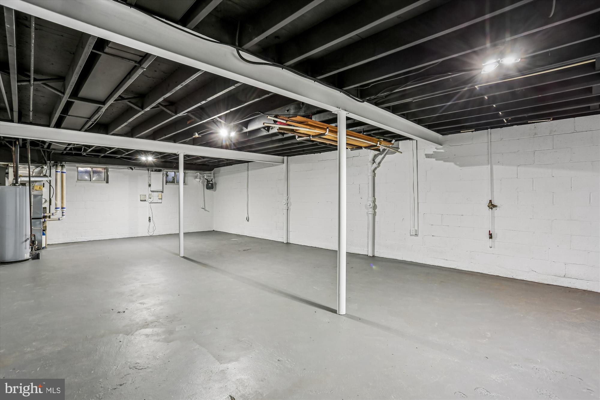 420 Lamberton Drive Silver Spring, MD 20902 - Photo 37 of 46 a view of empty room