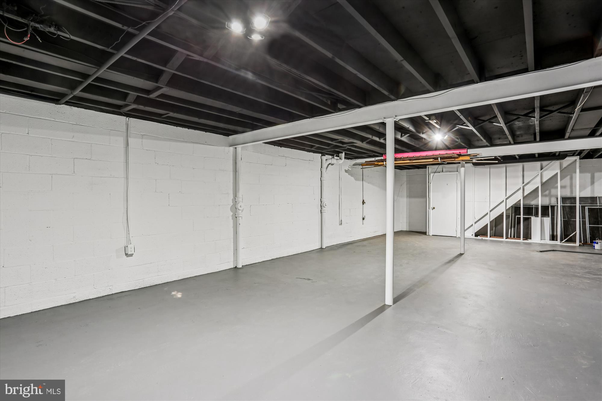 420 Lamberton Drive Silver Spring, MD 20902 - Photo 38 of 46 a view of an empty room