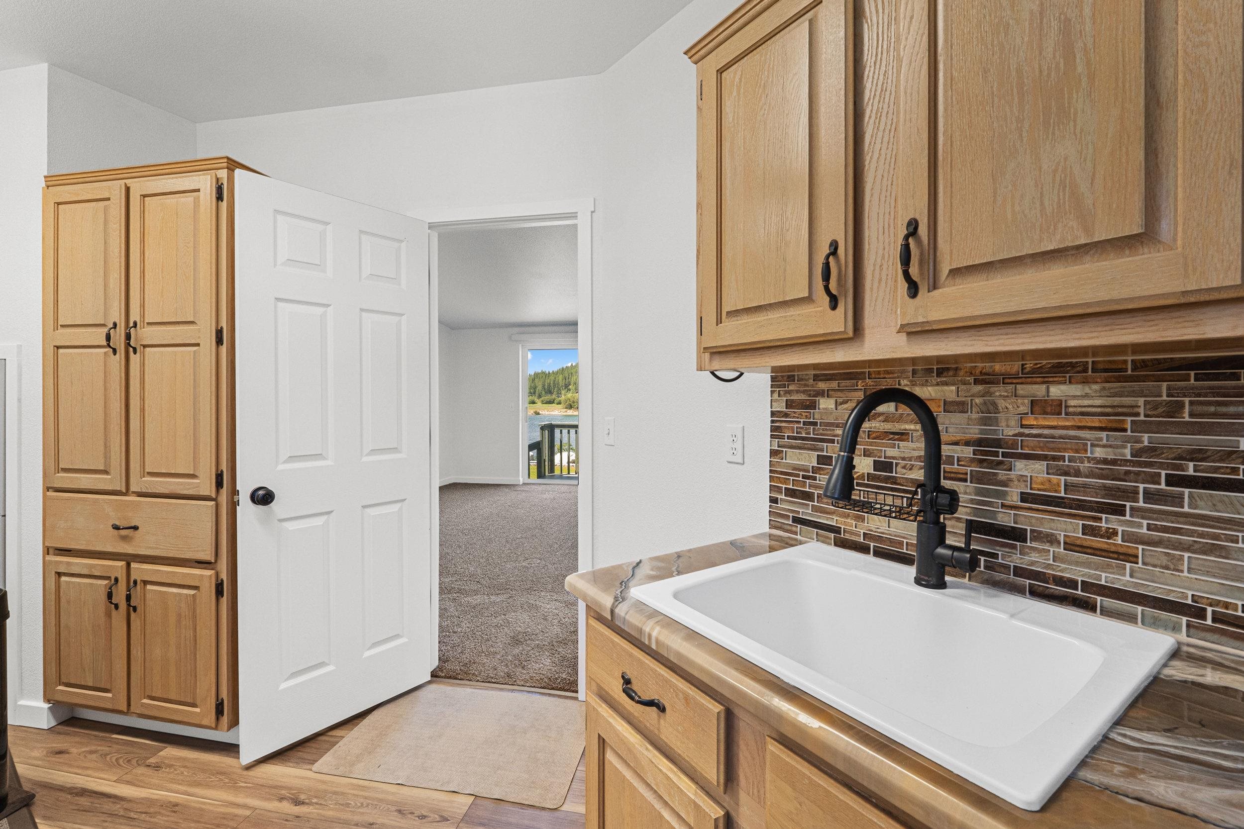 502 Levitch Road Newport, WA 99156 - Photo 26 of 47