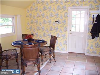 331 Woodhill Road Newtown, PA 18940 - Photo 3 of 6