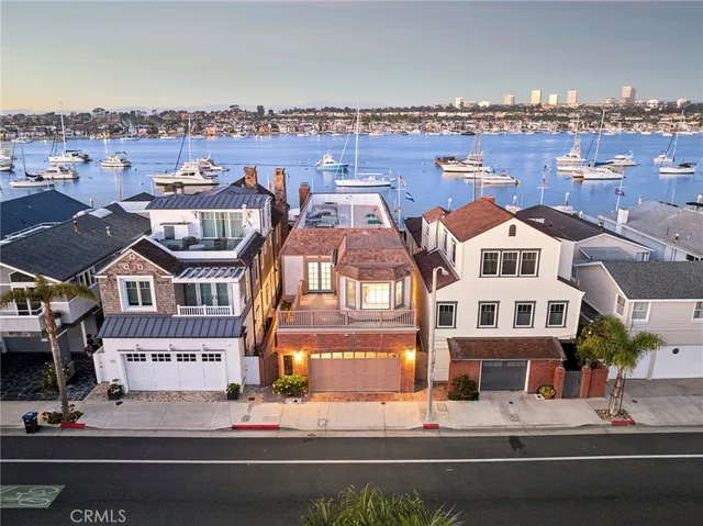 $25,000 | 1214 East Balboa Boulevard, Newport Beach, CA 92661