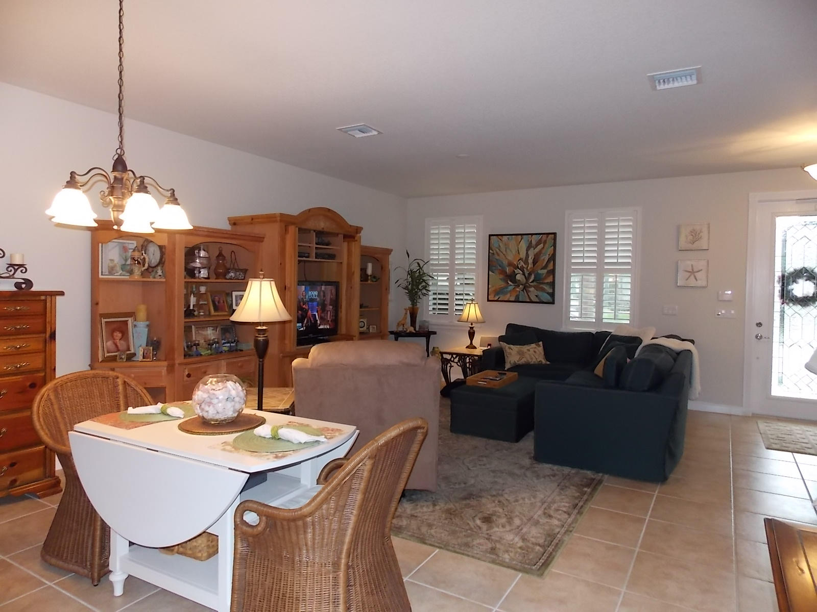 3253 Duncombe Drive Jupiter, FL 33458 - Photo 12 of 34 Living Area