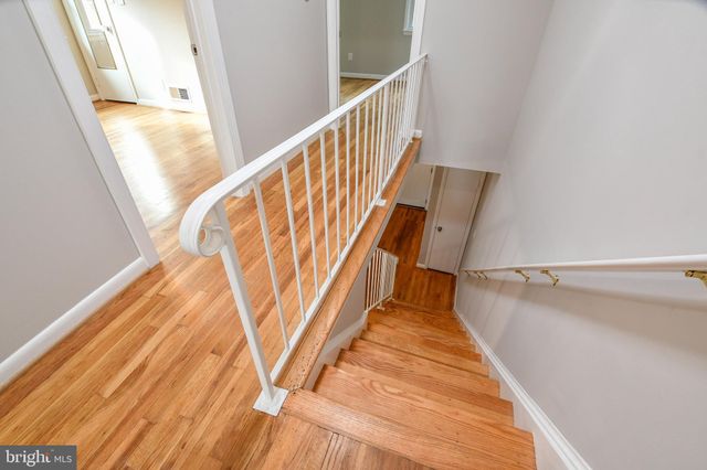 $890,000 | 2209 King Street, Alexandria, VA 22301