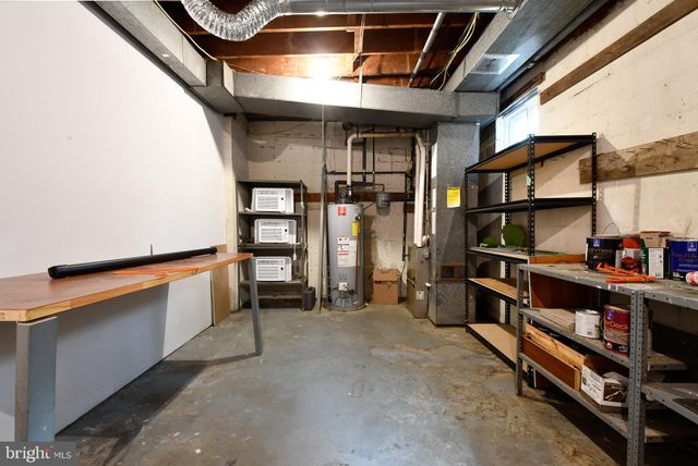 $890,000 | 2209 King Street, Alexandria, VA 22301