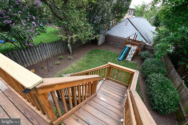 $890,000 | 2209 King Street, Alexandria, VA 22301