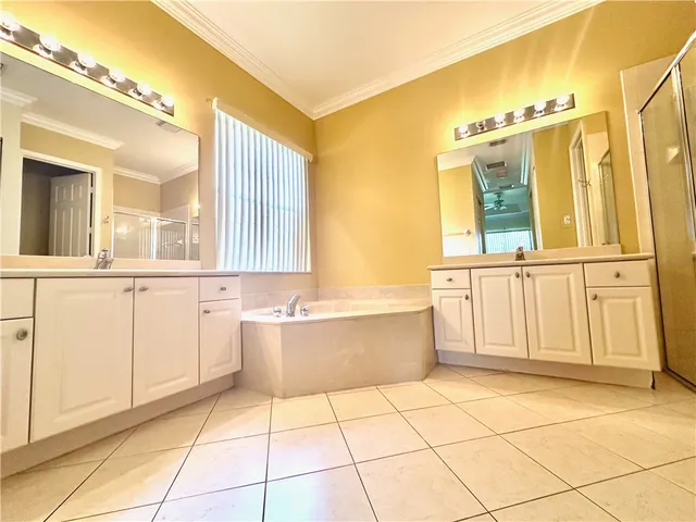 $2,400 | 2003 Grey Falcon Circle Southwest, Vero Beach, FL 32962