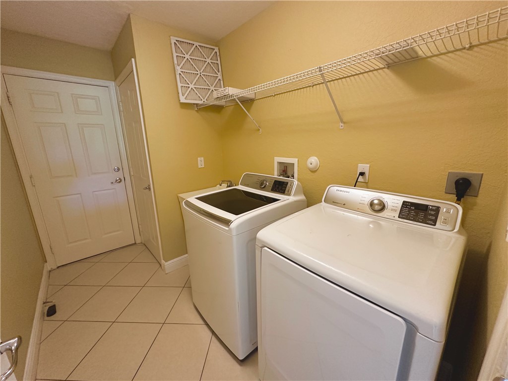 2003 Grey Falcon Circle Southwest Vero Beach, FL 32962 - Photo 17 of 19