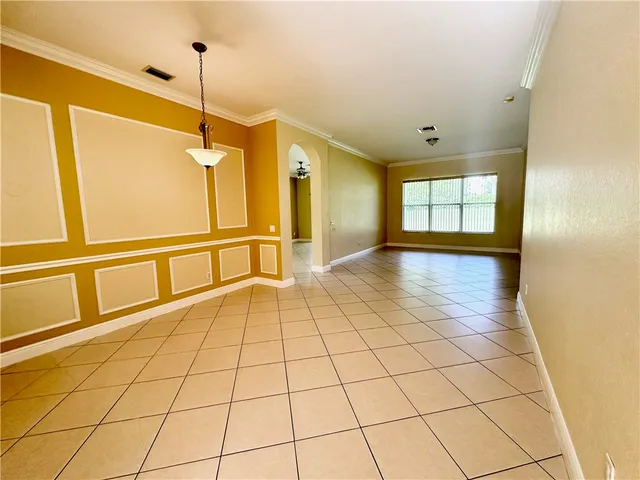 $2,400 | 2003 Grey Falcon Circle Southwest, Vero Beach, FL 32962