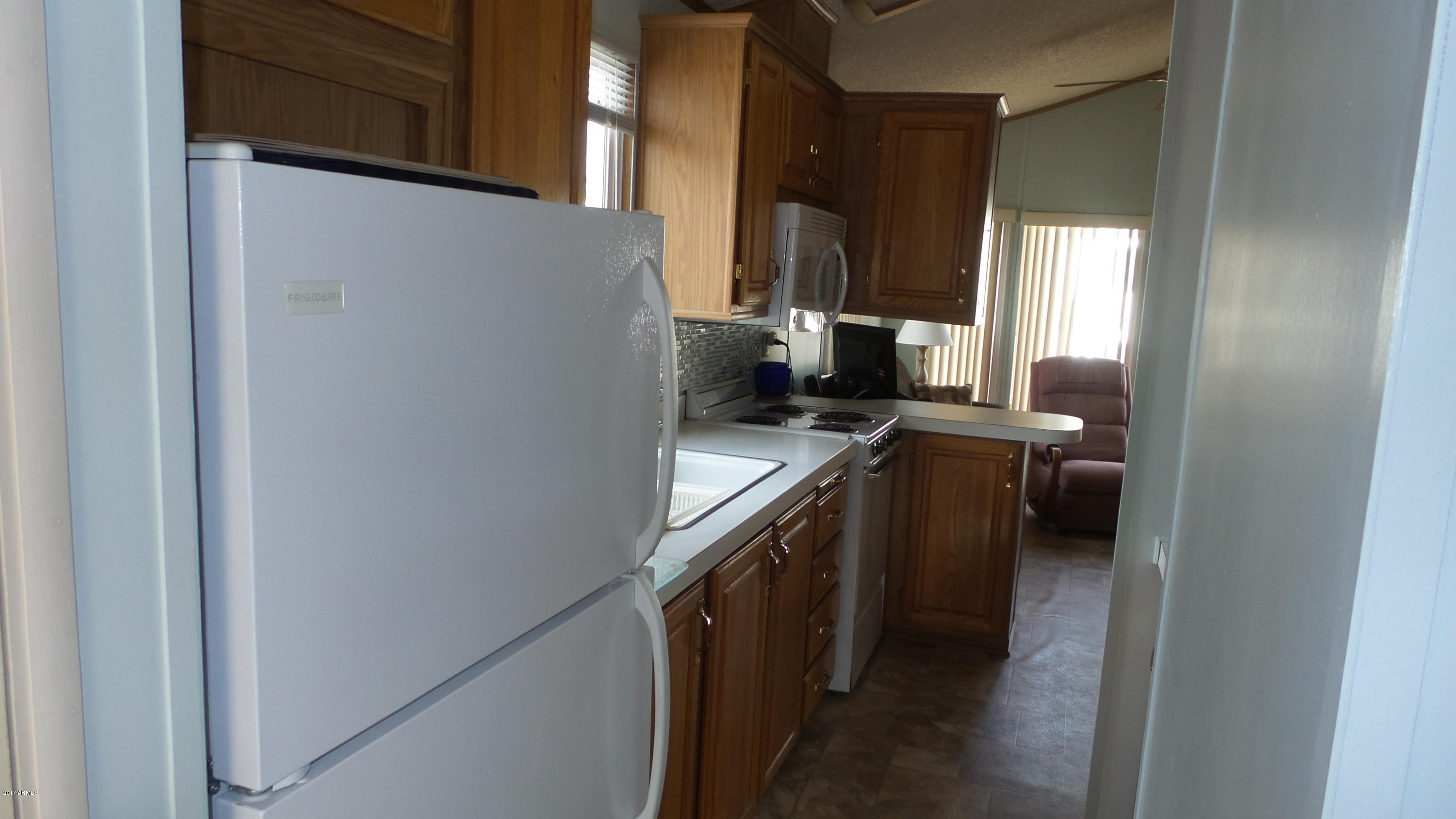 2920 South Cree Drive Apache Junction, AZ 85119 - Photo 16 of 40 20171115_002800