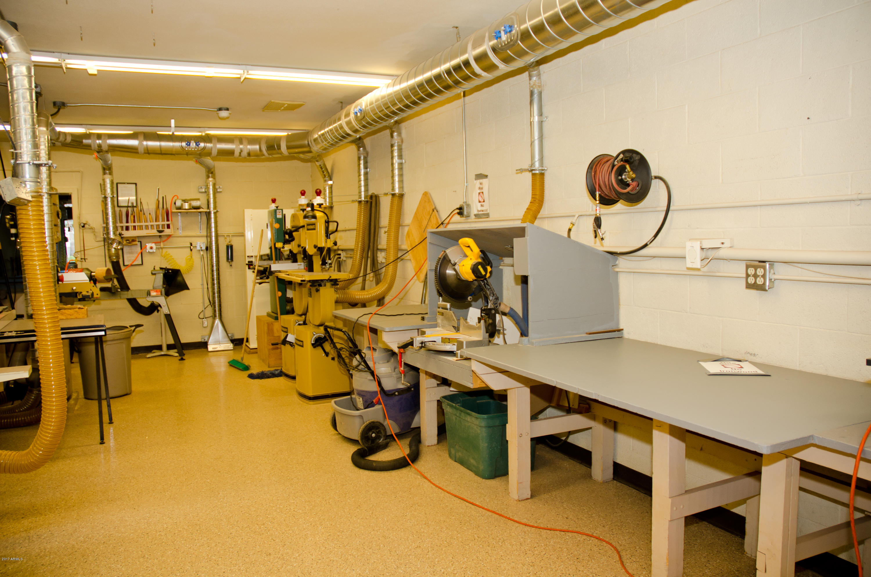 2920 South Cree Drive Apache Junction, AZ 85119 - Photo 34 of 40 Roadhaven Wood shop 4