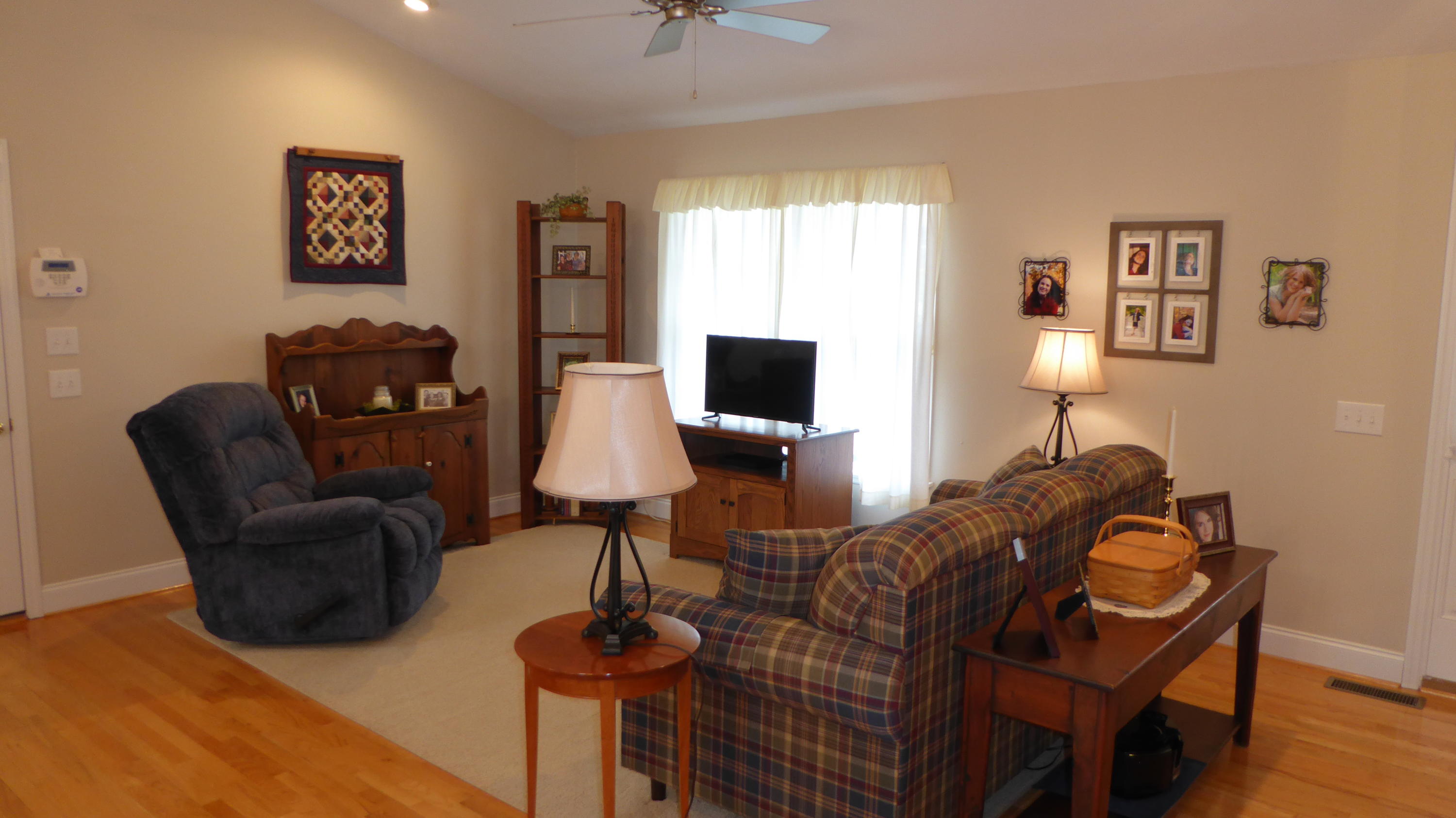 155 Bernard Road Rocky Mount, VA 24151 - Photo 3 of 43 3 Family Room