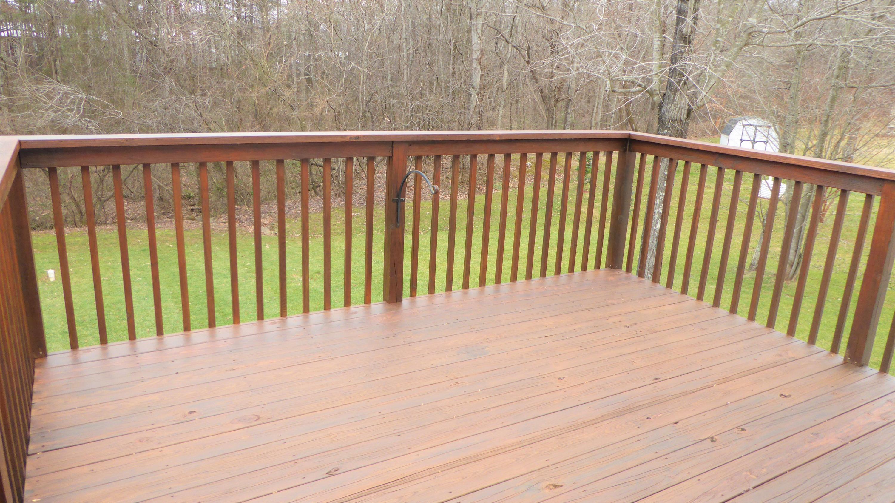 155 Bernard Road Rocky Mount, VA 24151 - Photo 36 of 43 36 Deck