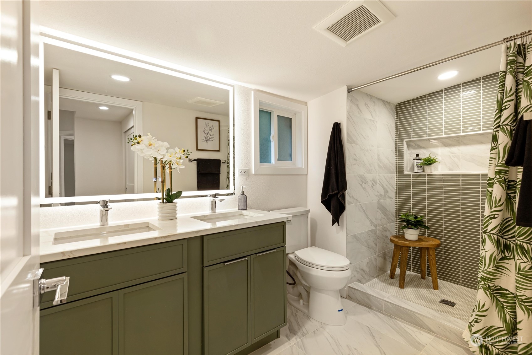 24224 4th Place West Bothell, WA 98021 - Photo 18 of 35