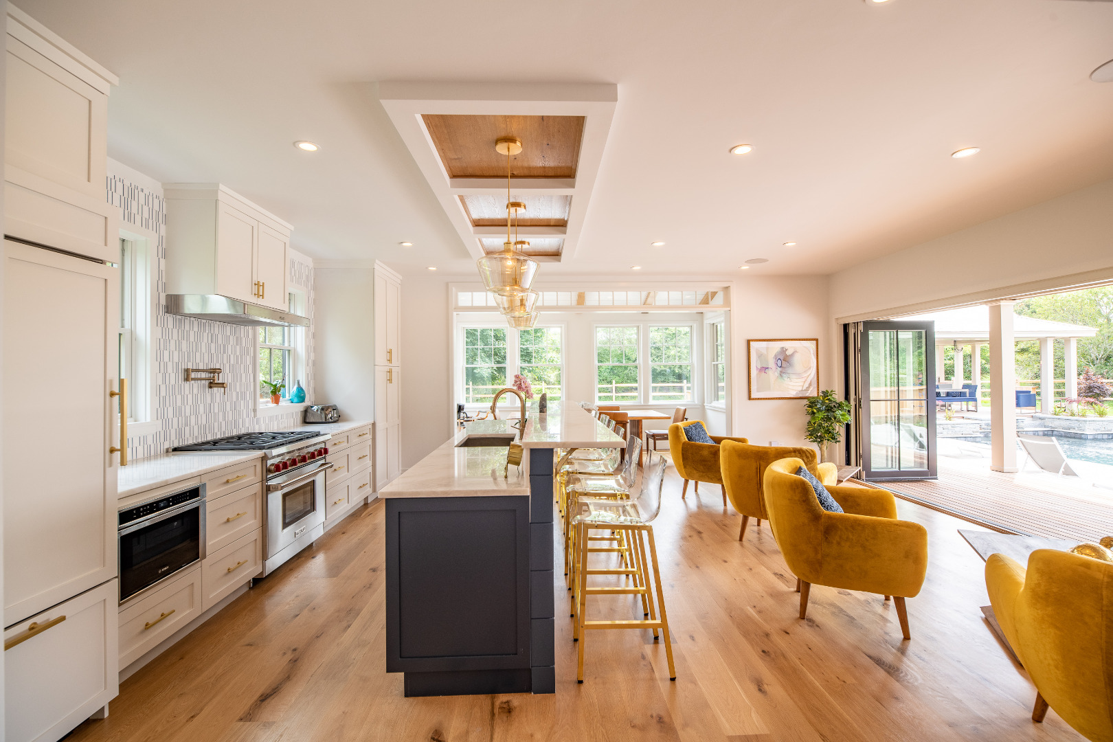 14 Field Avenue Nantucket, MA 02554 - Photo 13 of 42