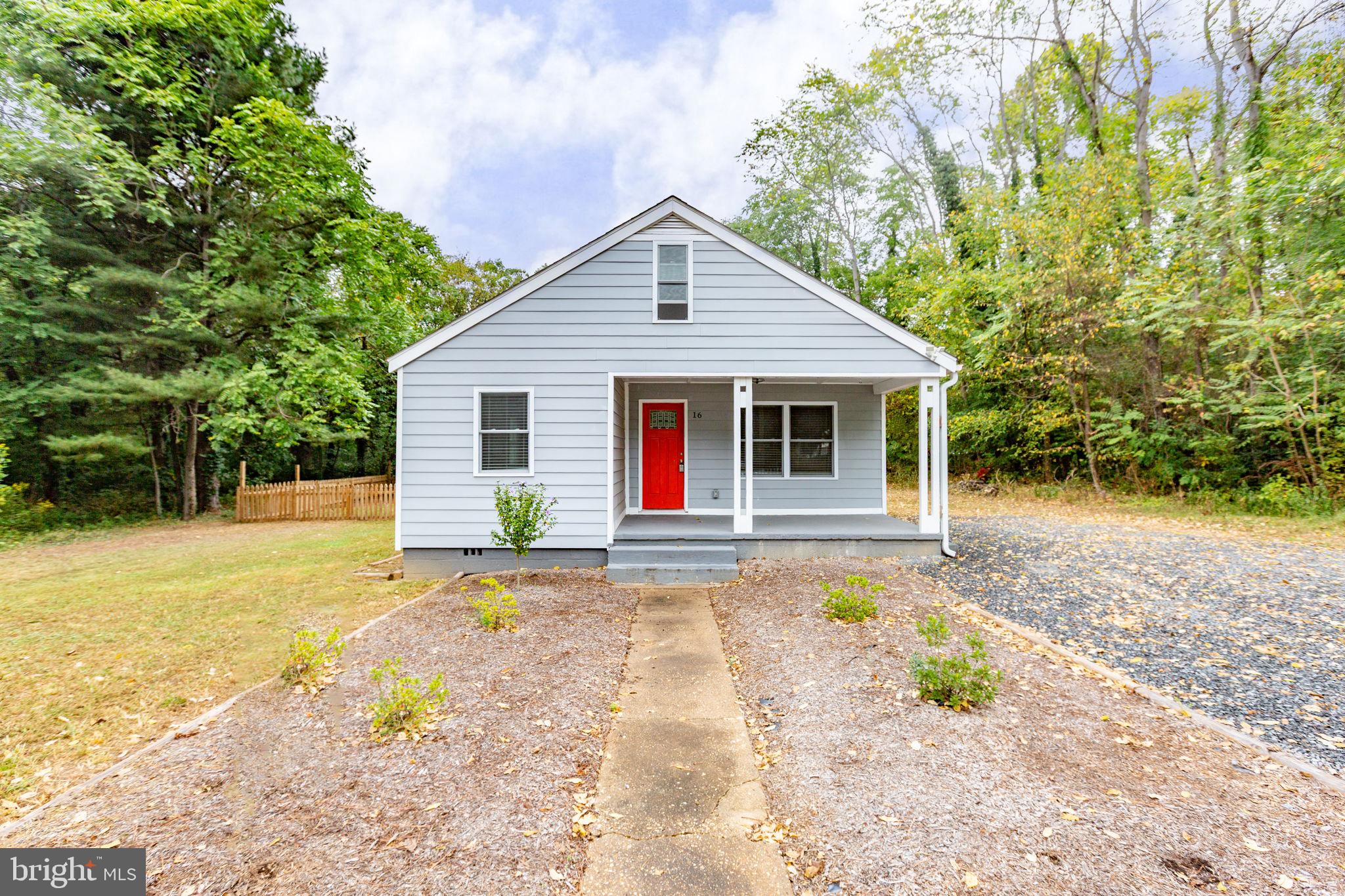 16 Enola Road Fredericksburg, VA 22405 - Photo 3 of 42 Gallery Image 3