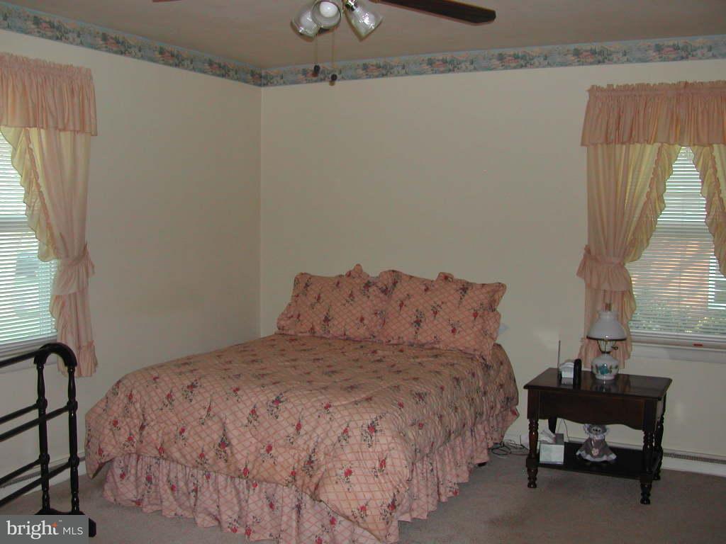 1844 Ridgeview Avenue Lancaster, PA 17603 - Photo 9 of 12 Gallery Image 9
