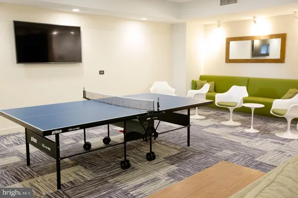 $2,596 | 42 South 15th Street, Unit 2B0908, Philadelphia, PA 19102