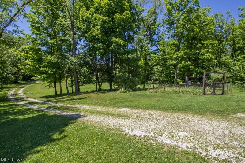 5117 Young Road Stow, OH 44224 - Photo 26 of 34 Gallery Image 26