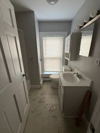 $3,000 | 1 Jay Street, Unit 2, Cambridge, MA 02139