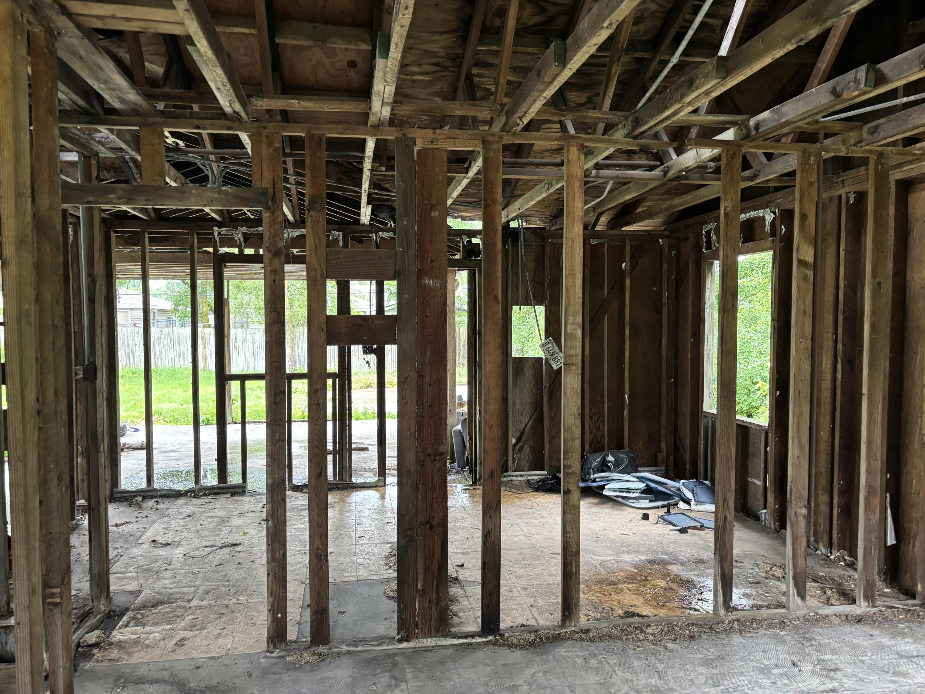 1164 Decatur Street Gary, IN 46403 - Photo 7 of 17 3000x2250