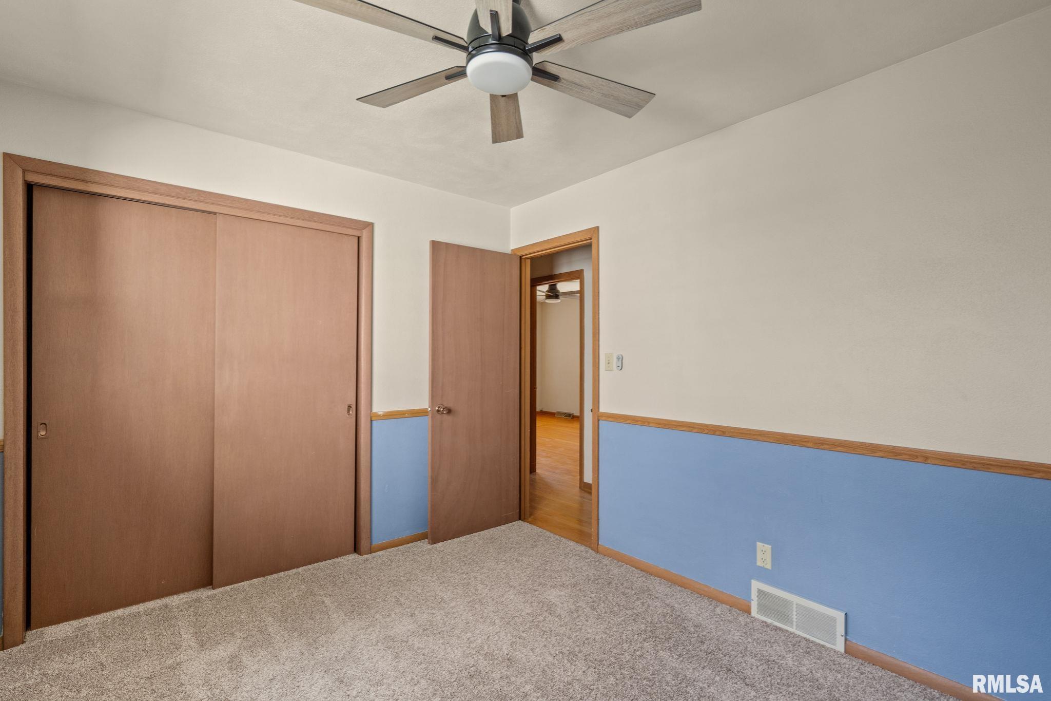 1410 49th Street Moline, IL 61265 - Photo 25 of 45