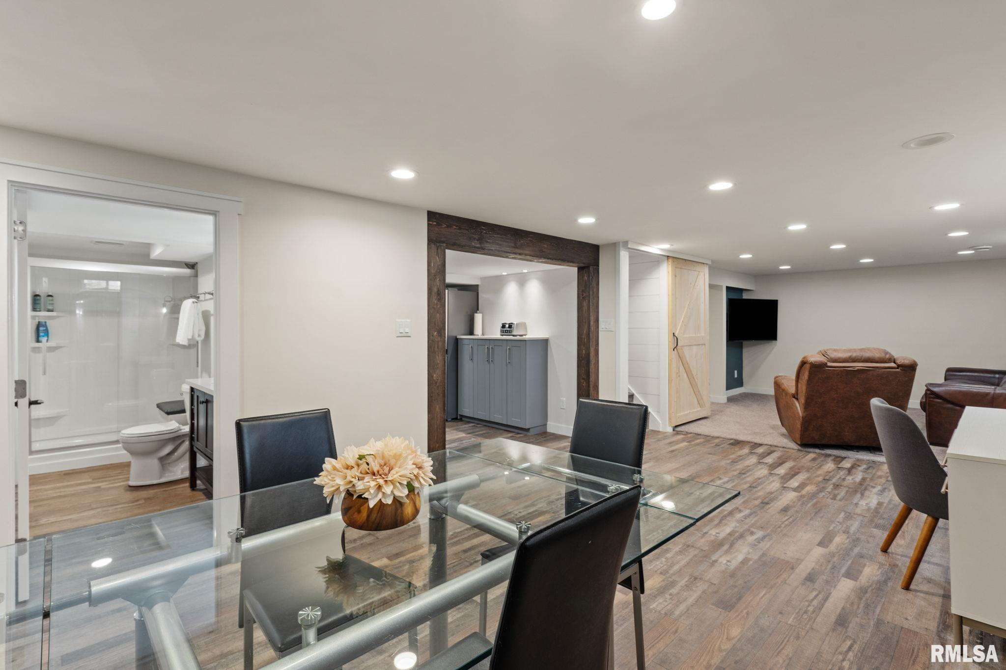 1410 49th Street Moline, IL 61265 - Photo 30 of 45