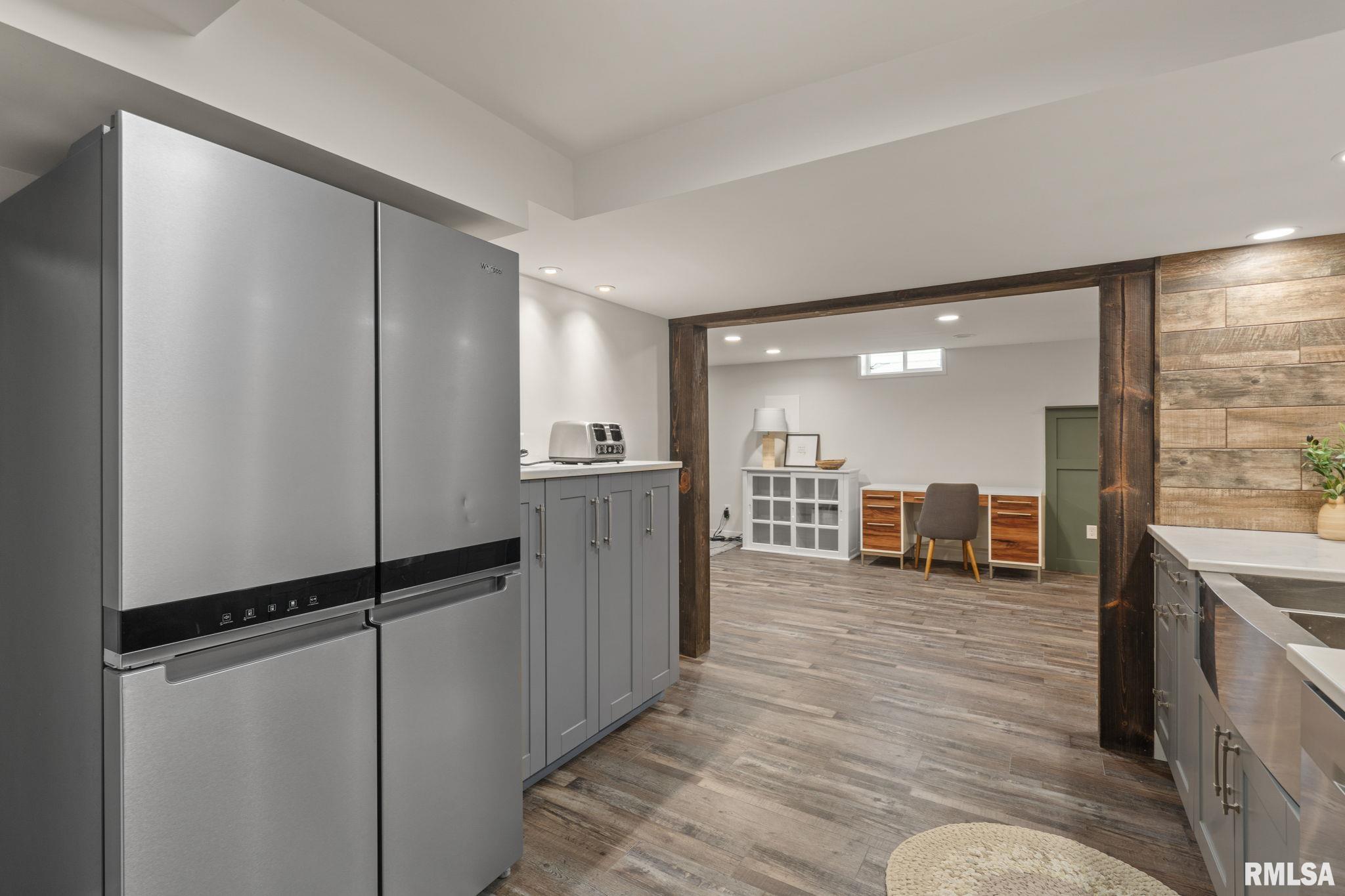 1410 49th Street Moline, IL 61265 - Photo 33 of 45