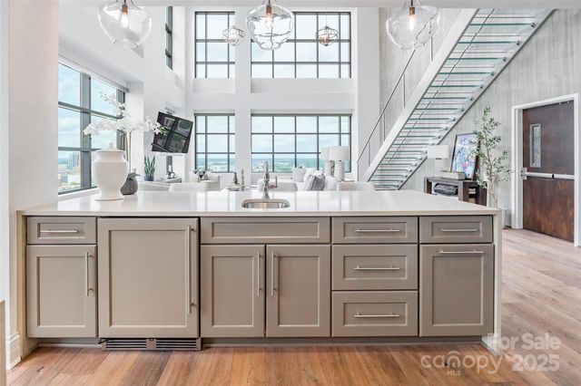 $3,150,000 | 222 South Caldwell Street, Unit 2203, Charlotte, NC 28202