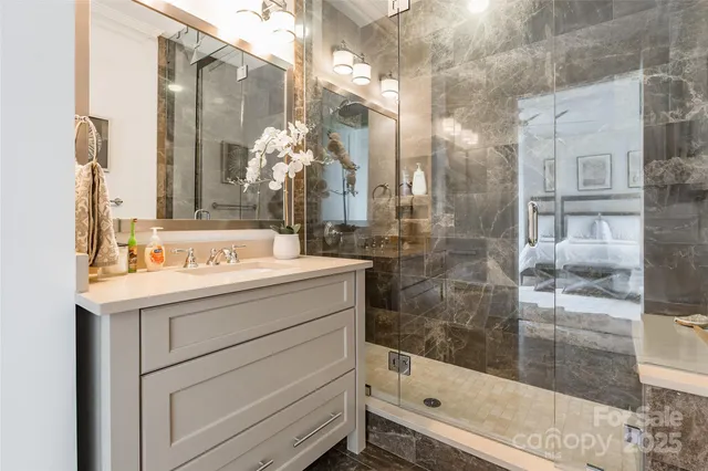 $3,150,000 | 222 South Caldwell Street, Unit 2203, Charlotte, NC 28202