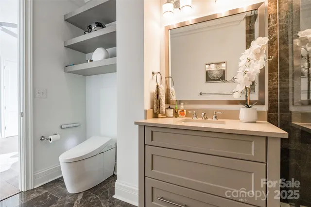 $3,150,000 | 222 South Caldwell Street, Unit 2203, Charlotte, NC 28202