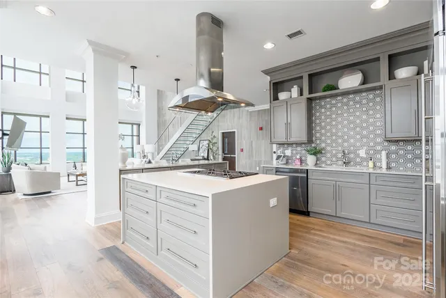 $3,150,000 | 222 South Caldwell Street, Unit 2203, Charlotte, NC 28202