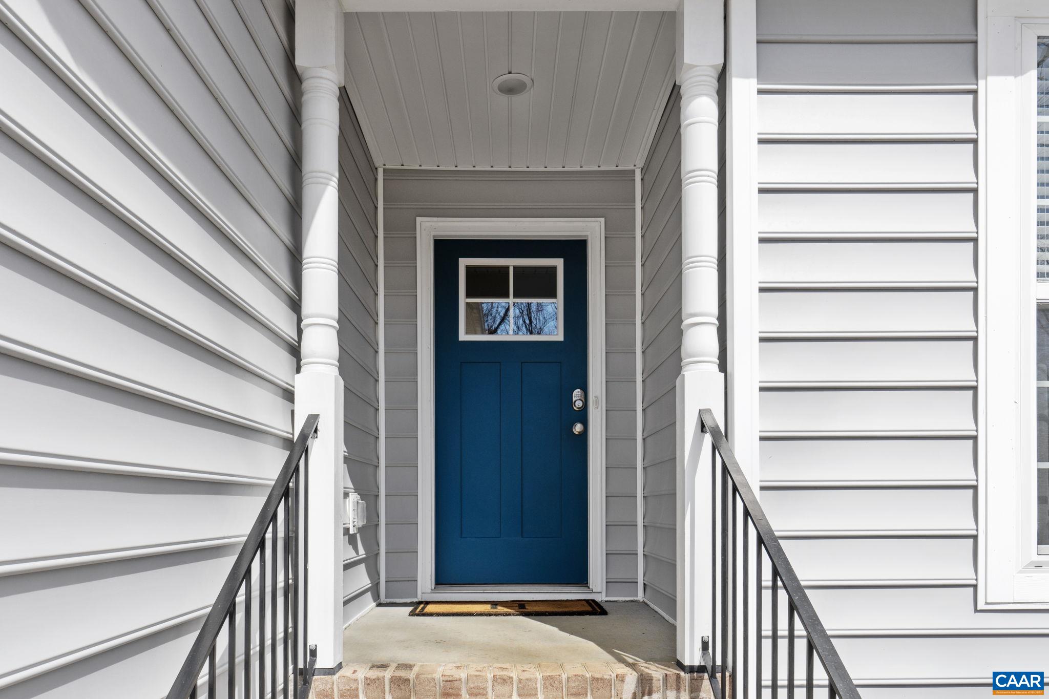 1075 Pine Crest Drive Troy, VA 22974 - Photo 7 of 25 a view of a entryway