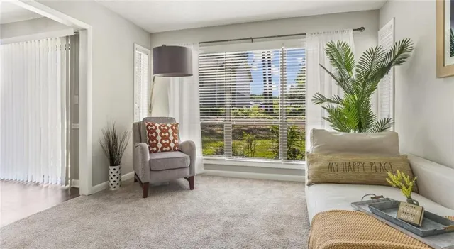 $1,289 | 3000 Spring Hill Parkway Southeast, Unit 64B, Smyrna, GA 30080