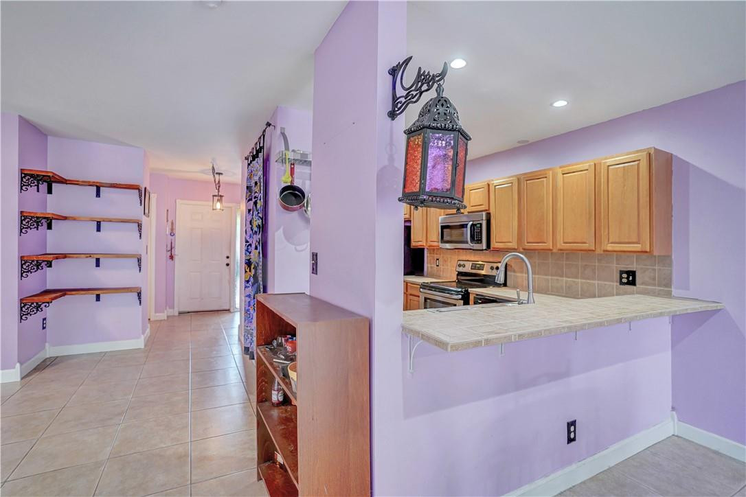 1178 North University Drive, Unit 87 Plantation, FL 33322 - Photo 15 of 35 Photo 16