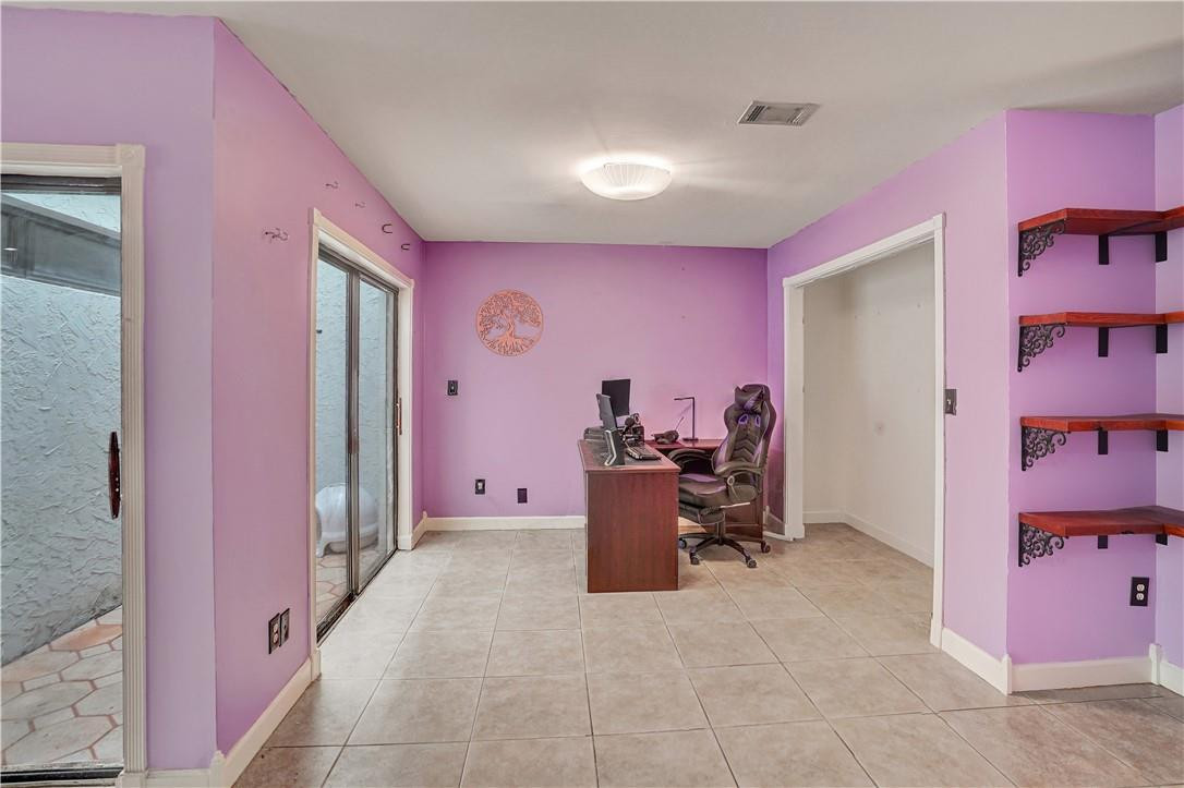 1178 North University Drive, Unit 87 Plantation, FL 33322 - Photo 22 of 35 Photo 23