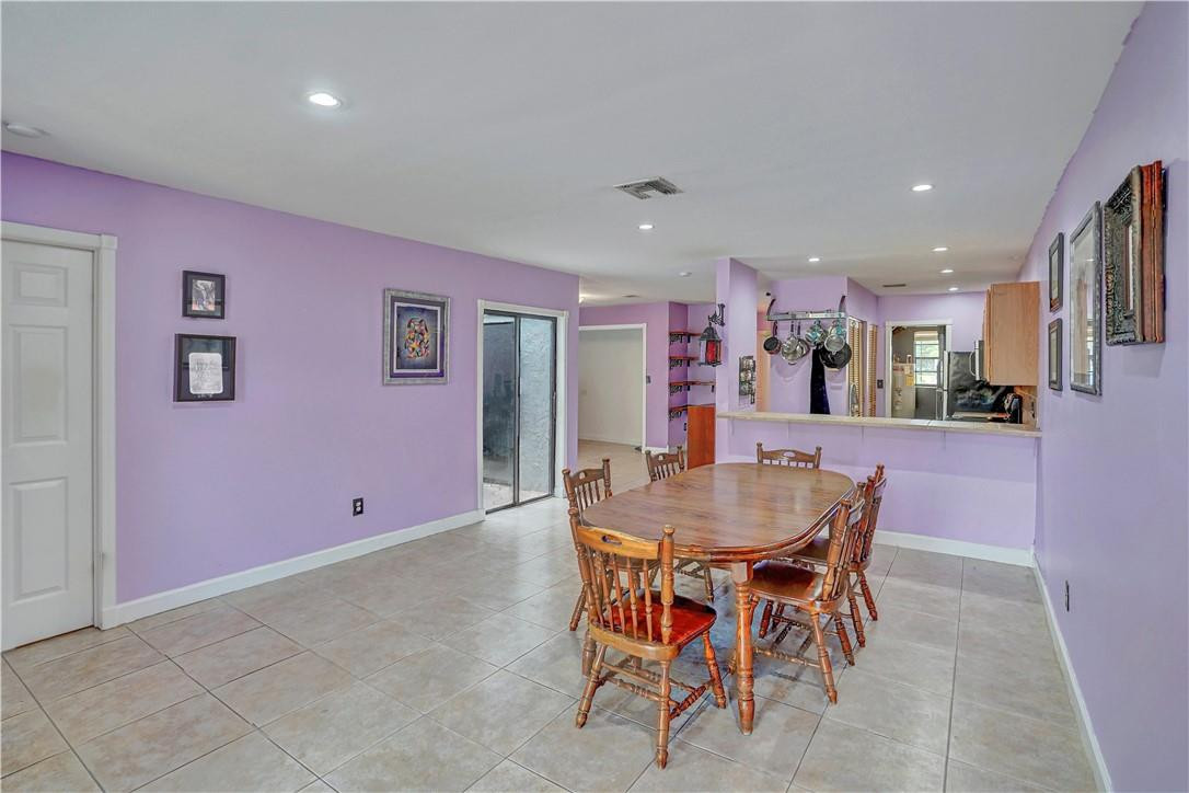 1178 North University Drive, Unit 87 Plantation, FL 33322 - Photo 26 of 35 Photo 27