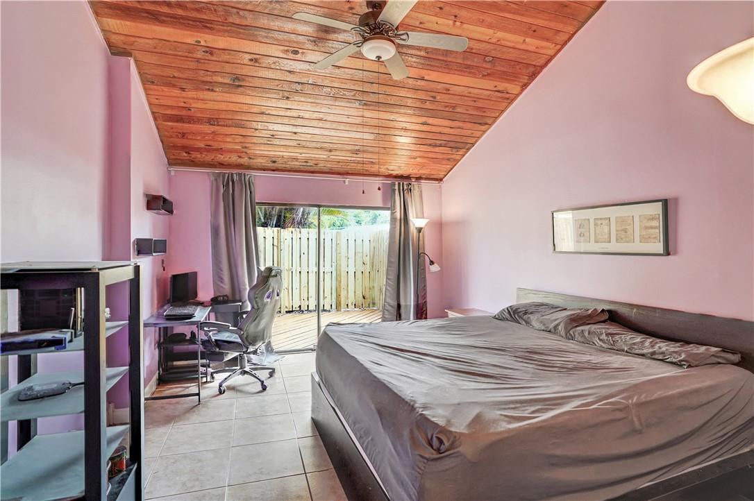 1178 North University Drive, Unit 87 Plantation, FL 33322 - Photo 29 of 35 Photo 30