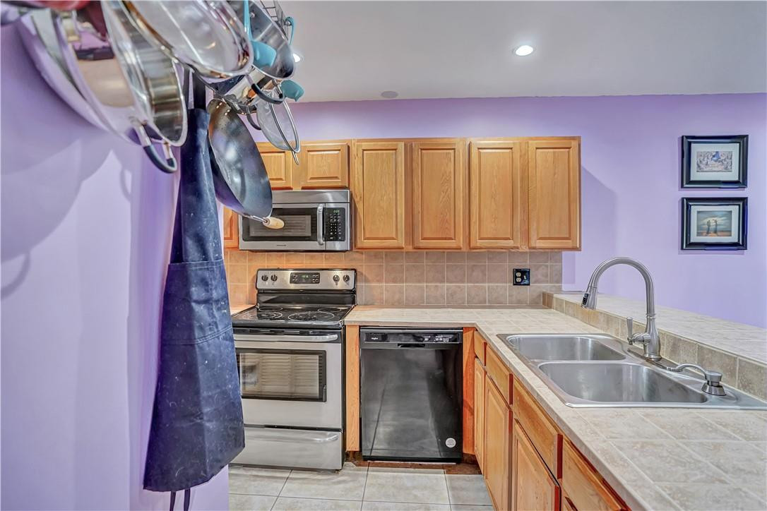 1178 North University Drive, Unit 87 Plantation, FL 33322 - Photo 9 of 35 Photo 10