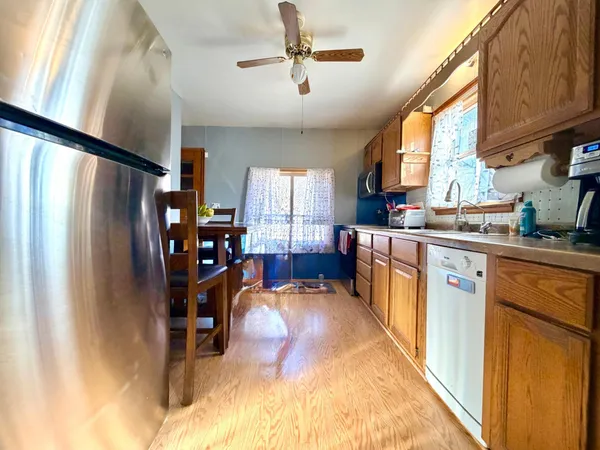 $192,000 | 1015 Fredrick Avenue, Worthington, MN 56187