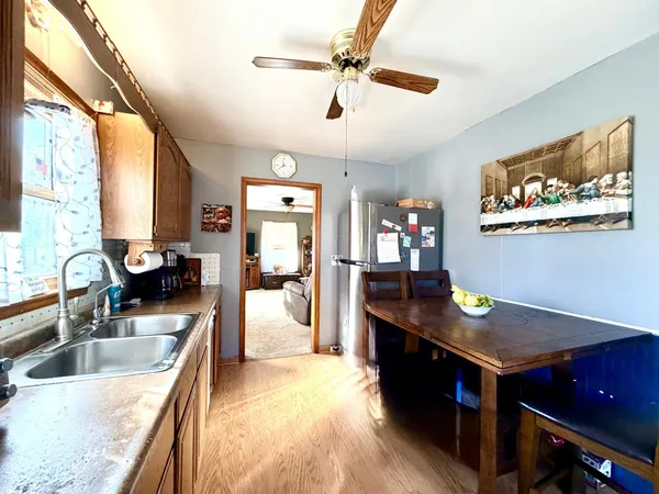 $192,000 | 1015 Fredrick Avenue, Worthington, MN 56187