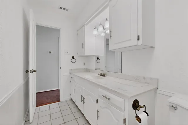 $485,000 | 601 Fieldwood Circle, Richardson, TX 75081