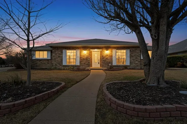 $485,000 | 601 Fieldwood Circle, Richardson, TX 75081