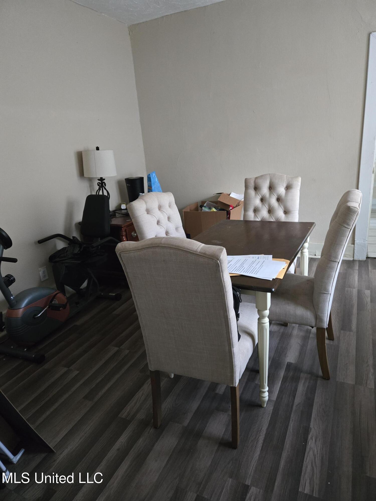 322 South Westview Street Jackson, MS 39202 - Photo 11 of 21 Dining Room