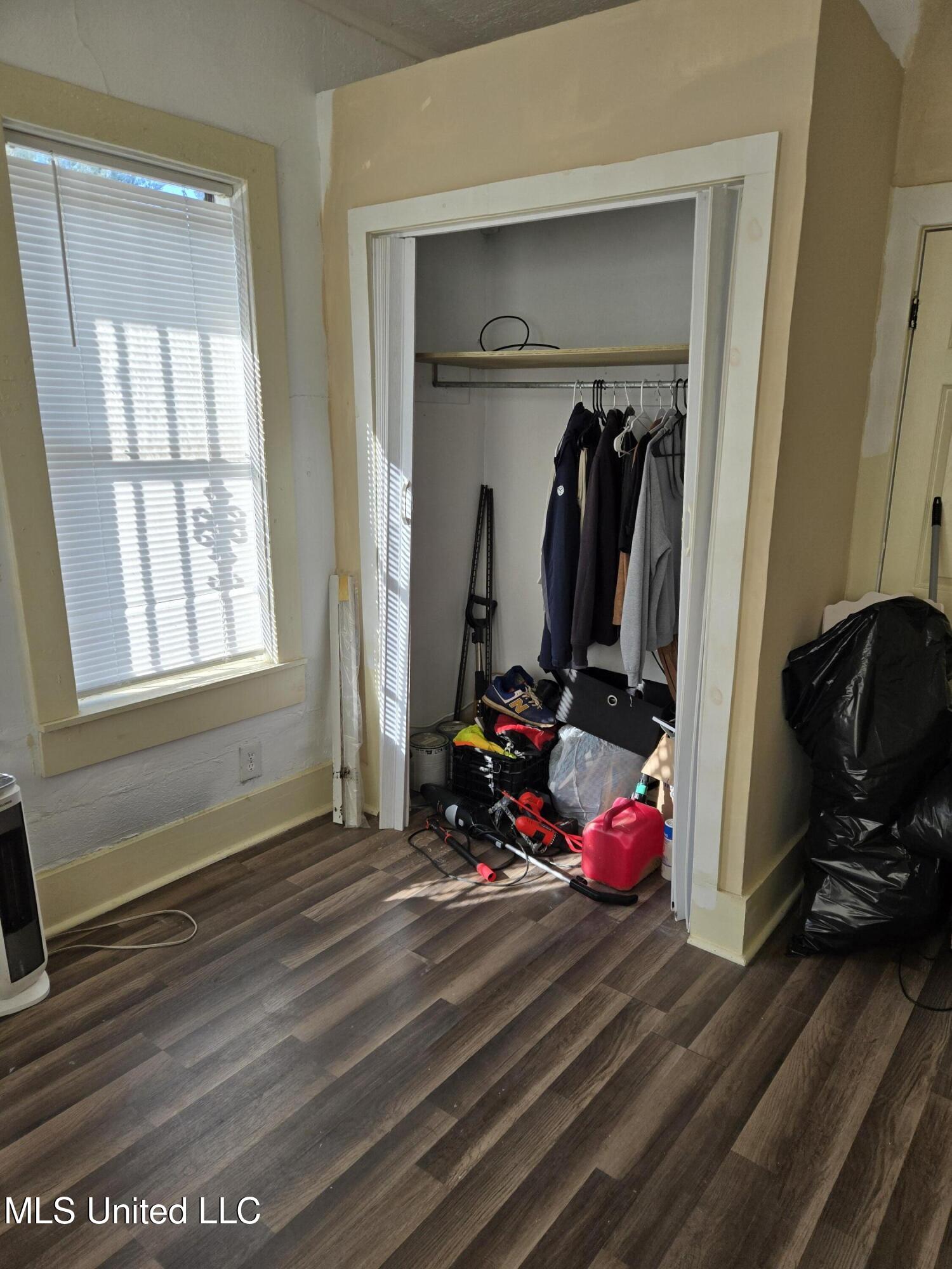 322 South Westview Street Jackson, MS 39202 - Photo 19 of 21 Bedroom