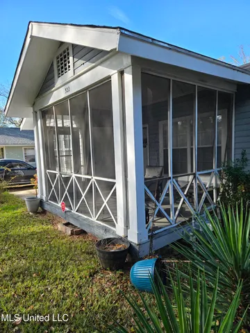 $104,500 | 322 South Westview Street, Jackson, MS 39202