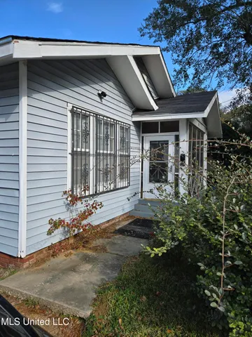 $104,500 | 322 South Westview Street, Jackson, MS 39202