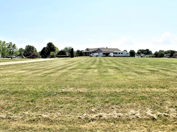 a view of building with outdoor space